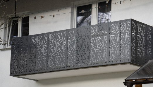 Balkonska ograja - perforirana pločevina MIKADO 11