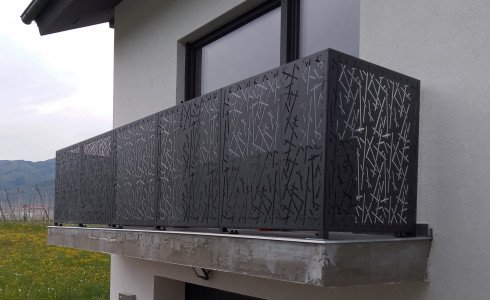 Balkonska ograja - perforirana pločevina MIKADO